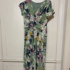 Pink Blush Size Small Floral Maternity Dress